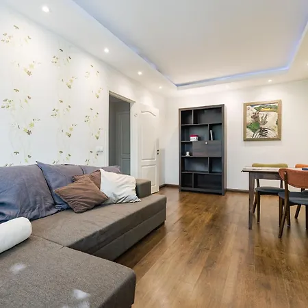Private 50m2 With Free Wifi And Parking Tallin
